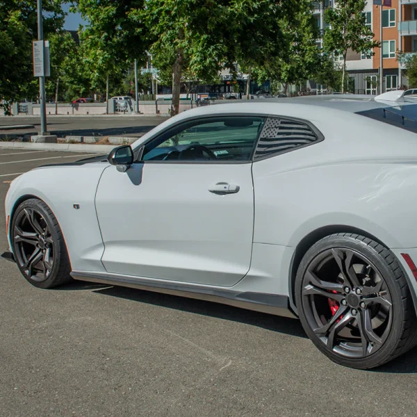 2016 - 24 Camaro 1LE Refresh Style Side Skirts (Unpainted / Gloss Black)