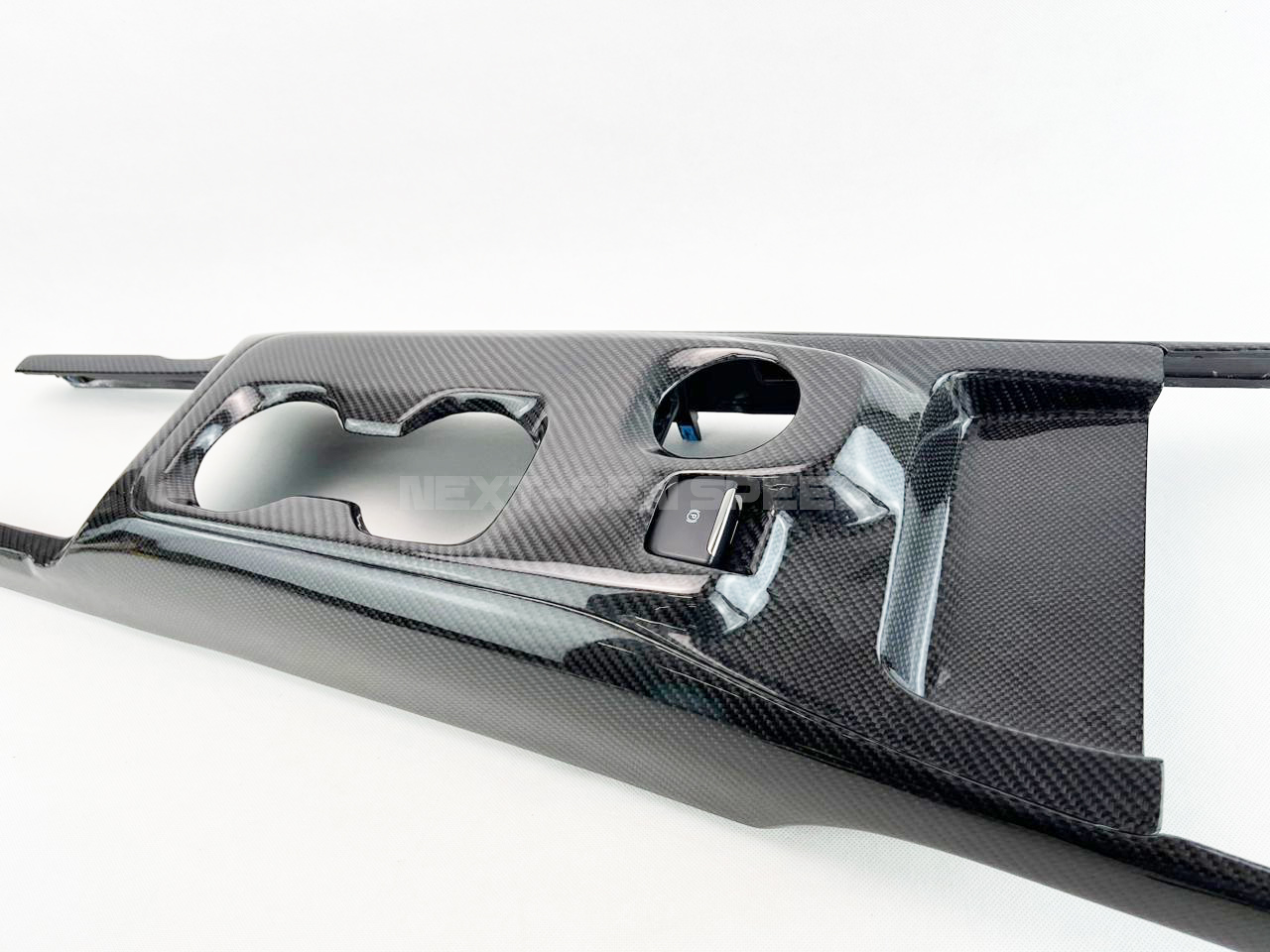 Second image of 2020 - 22 Mustang GT500 Carbon Fiber Center Console Replacement