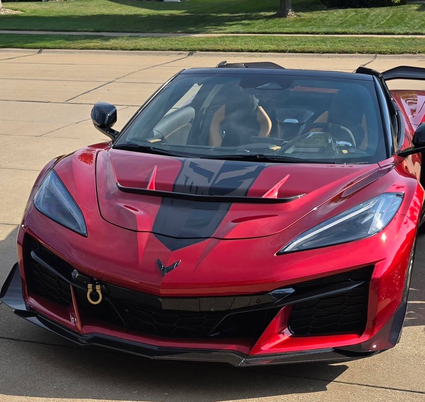 Second image of C8 Corvette ZR1 Style Hood