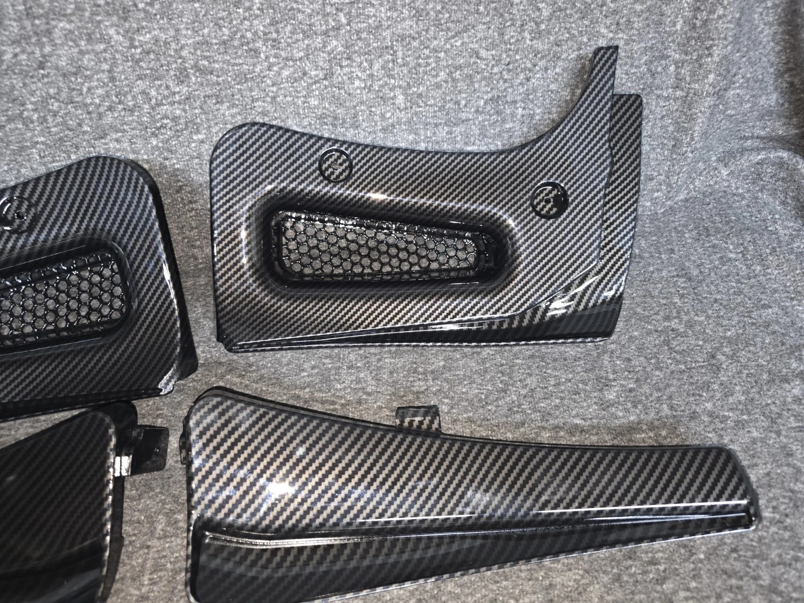 Second image of C8 Corvette Z06/E-Ray/ZR1 Extended Mud Flaps